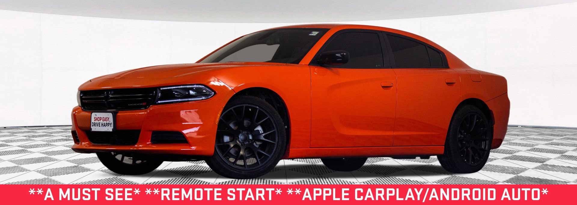 Used 2023 Dodge Charger SXT image 2