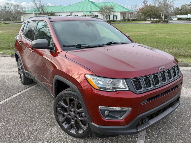 Used 2021 Jeep Compass Latitude w/ Driver Assistance Group AWD/4WD image 2