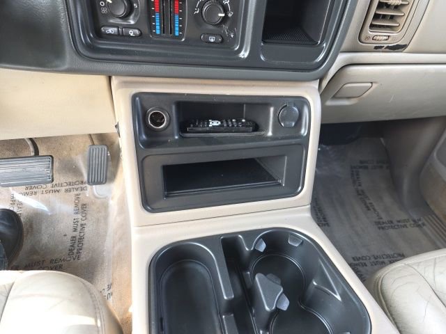 Used 2004 Chevrolet Tahoe Z71 w/ Z71 Preferred Equipment Group AWD/4WD image 23