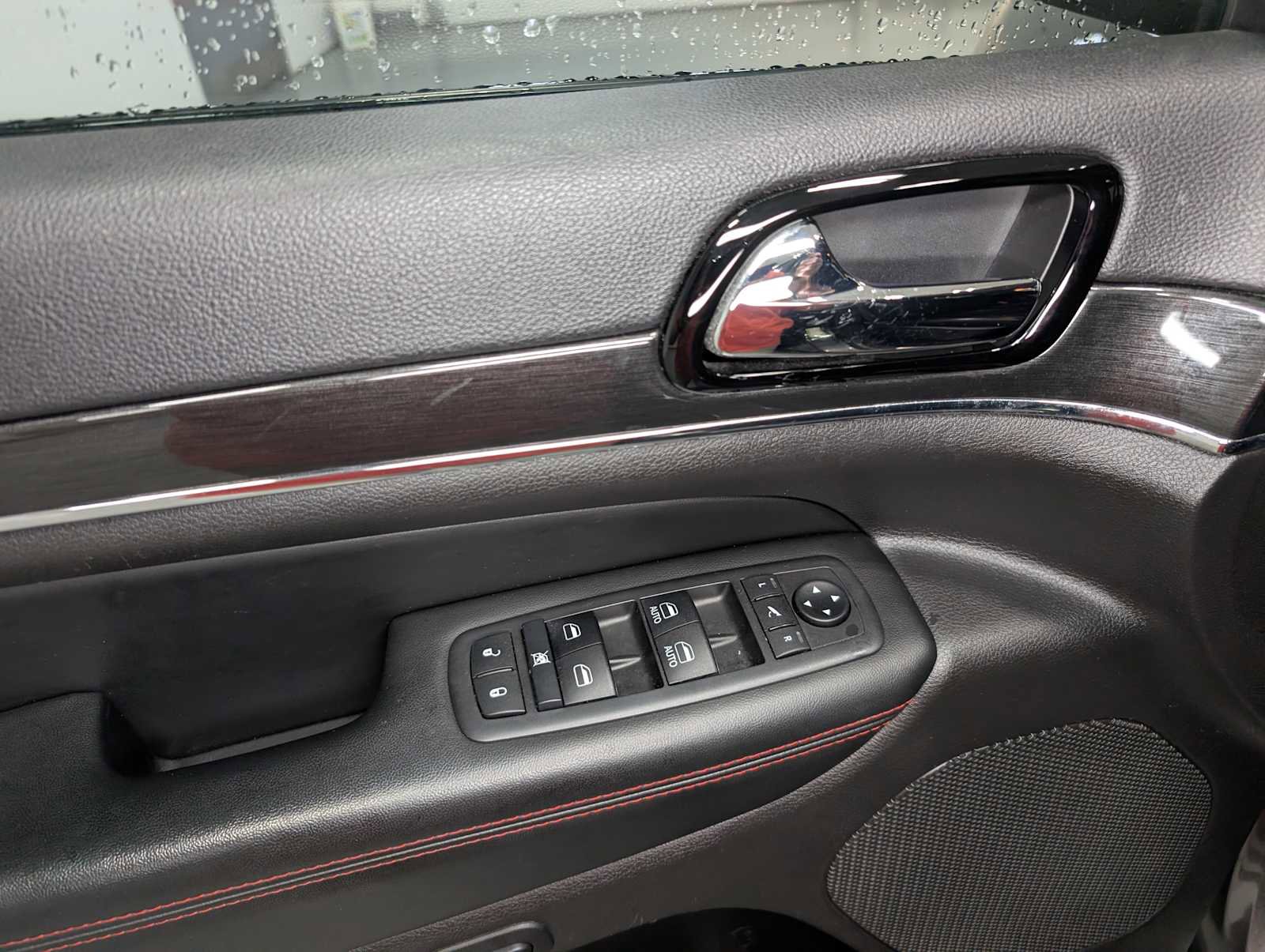 Used 2019 Jeep Grand Cherokee Trailhawk AWD/4WD image 40