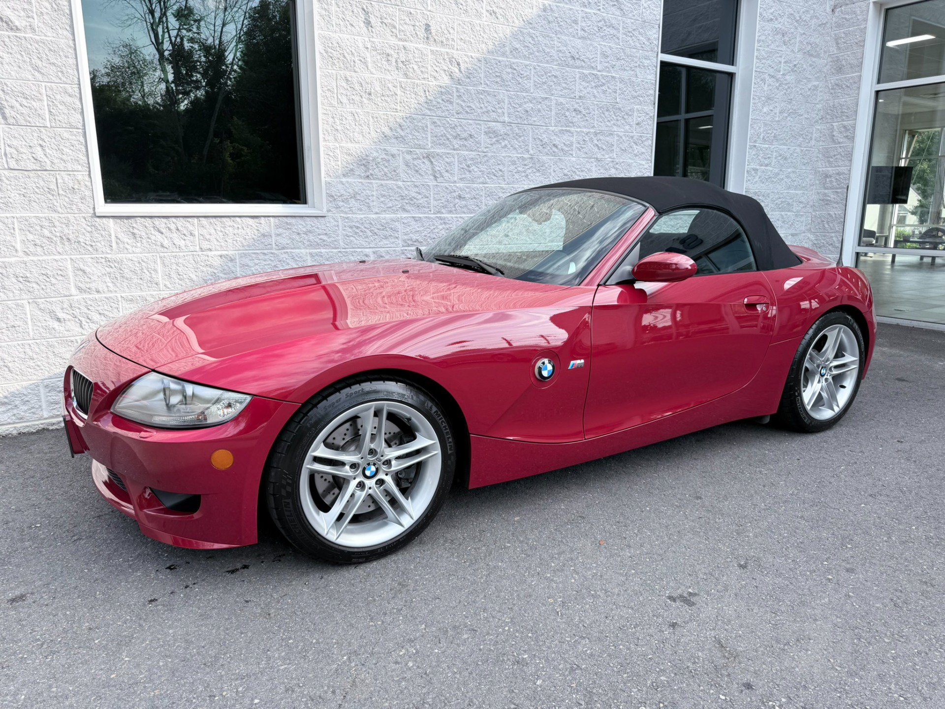 Used 2006 BMW M Roadster RWD image 1