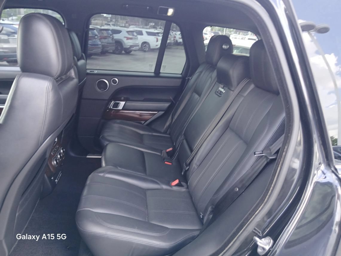 Used 2014 Land Rover Range Rover HSE AWD/4WD image 12
