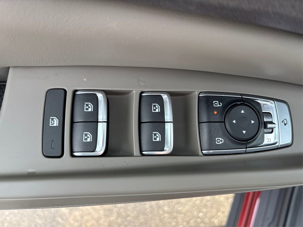 New 2026 Kia Carnival EX FWD image 38