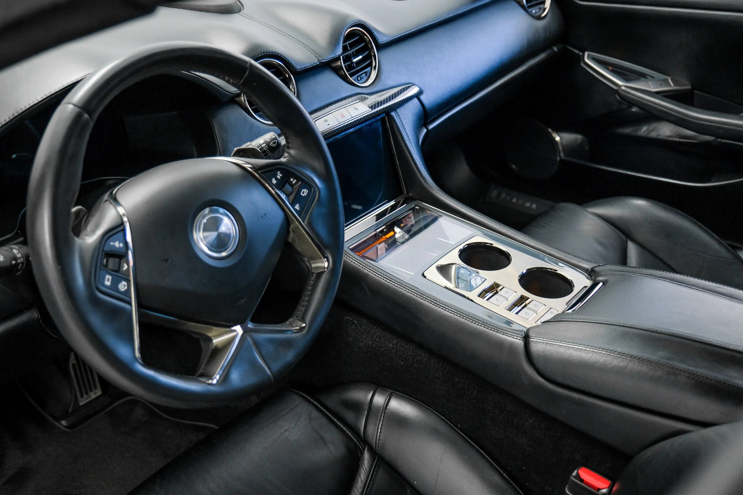 Used 2018 Karma Revero Luxury RWD image 26