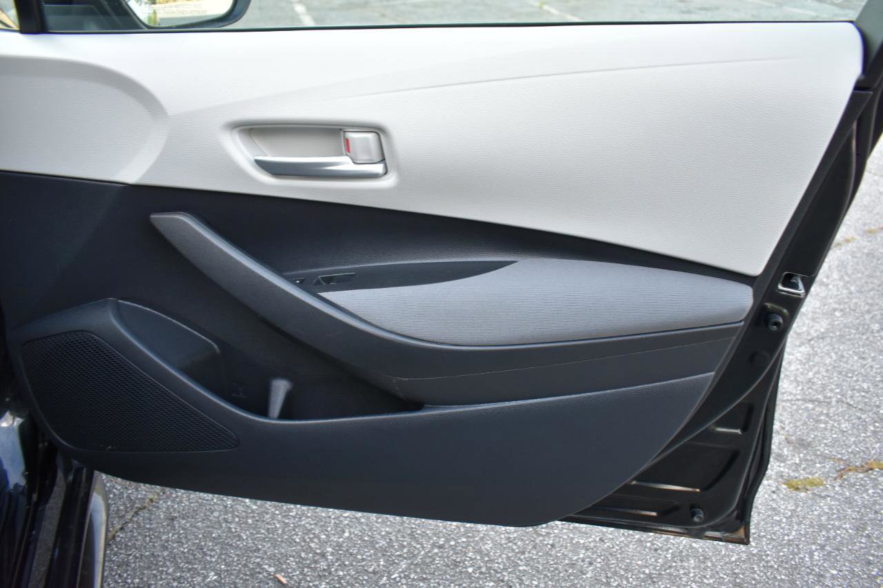 Used 2021 Toyota Corolla LE image 36