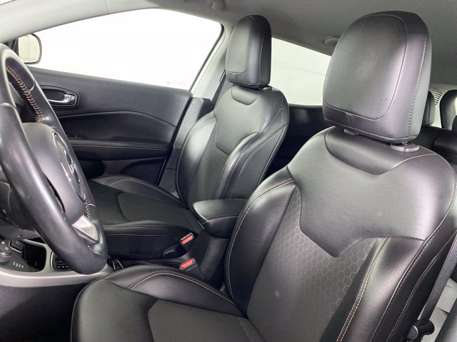 Used 2020 Jeep Compass Latitude AWD/4WD image 16