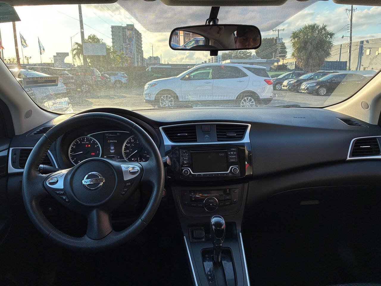 Used 2018 Nissan Sentra SV FWD image 15
