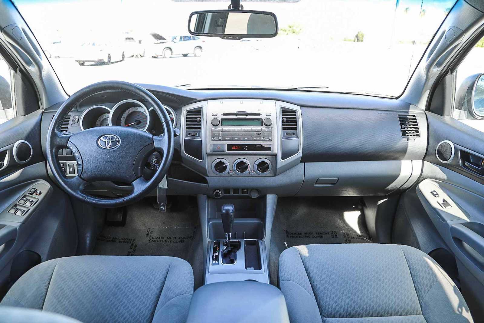 Used 2011 Toyota Tacoma PreRunner w/ SR5 Pkg #2 RWD image 12