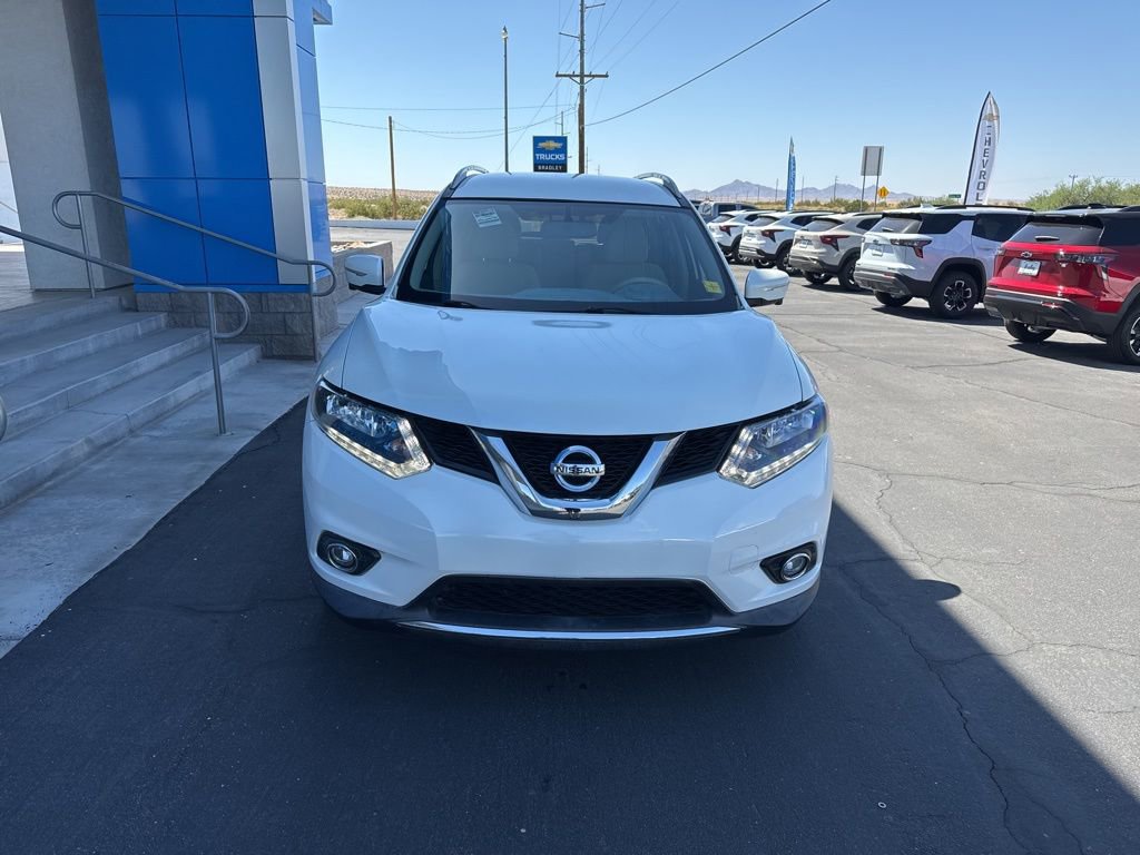 Used 2015 Nissan Rogue SV w/ SV Premium Package image 13