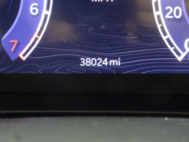 Used 2024 Jeep Grand Cherokee L Laredo image 32
