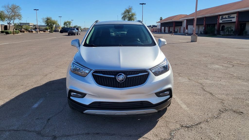Used 2018 Buick Encore Preferred image 3