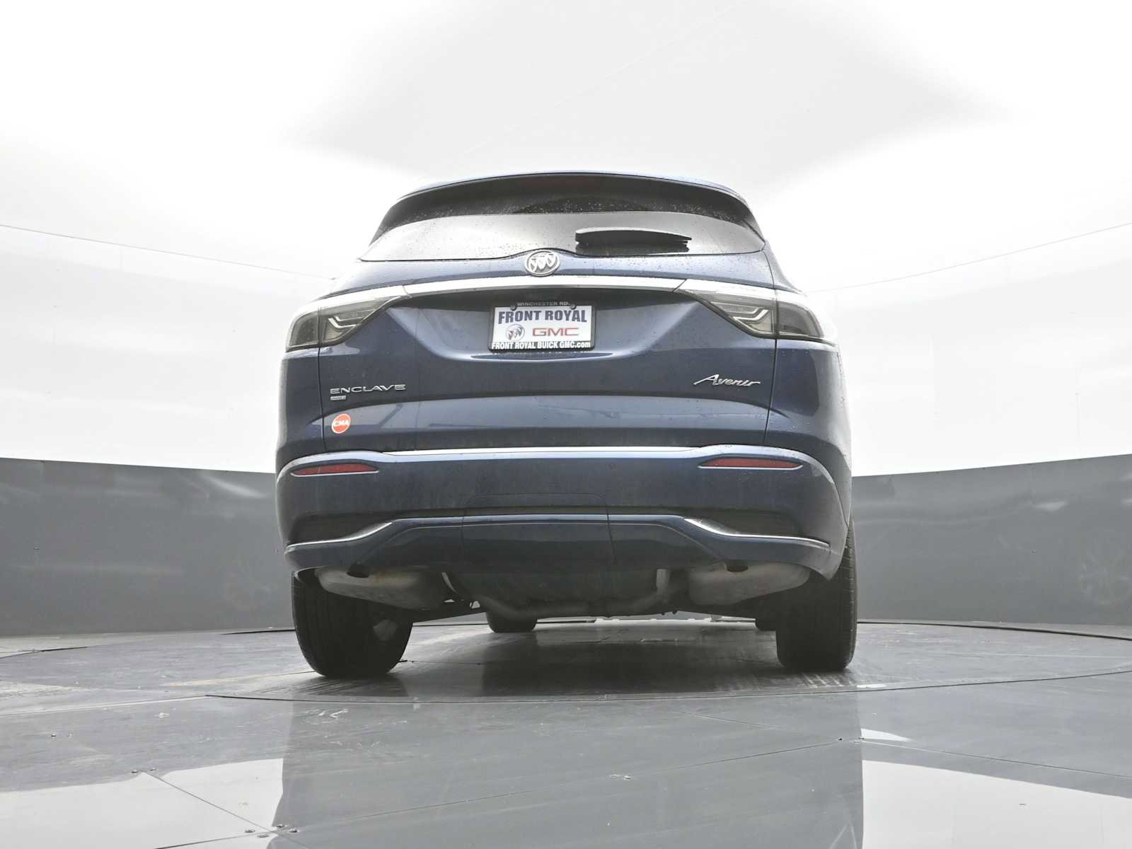 Used 2024 Buick Enclave Avenir w/ Avenir Technology Package AWD/4WD image 35