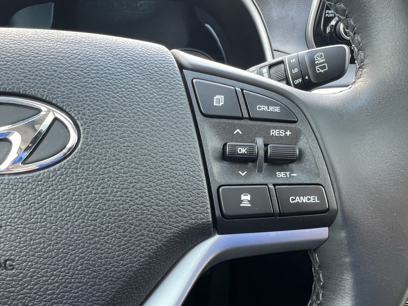 Used 2021 Hyundai Tucson Ultimate w/ Cargo Package FWD image 20