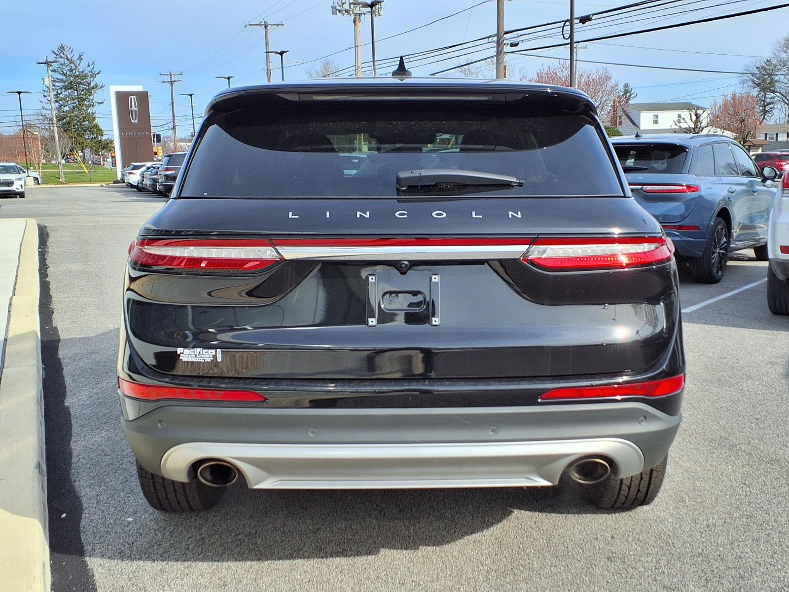 Certified 2023 Lincoln Corsair AWD image 5