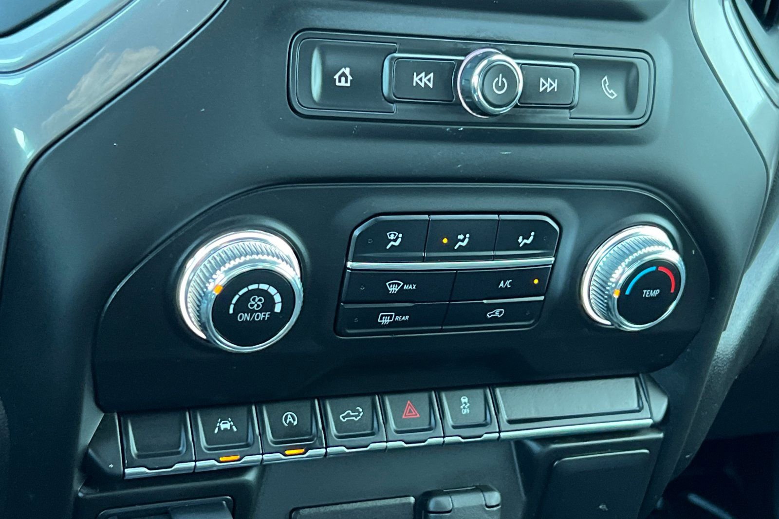 Used 2024 GMC Sierra 1500 Pro w/ Pro Value Package image 20