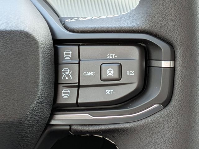 New 2026 Jeep Cherokee Laredo AWD/4WD image 19