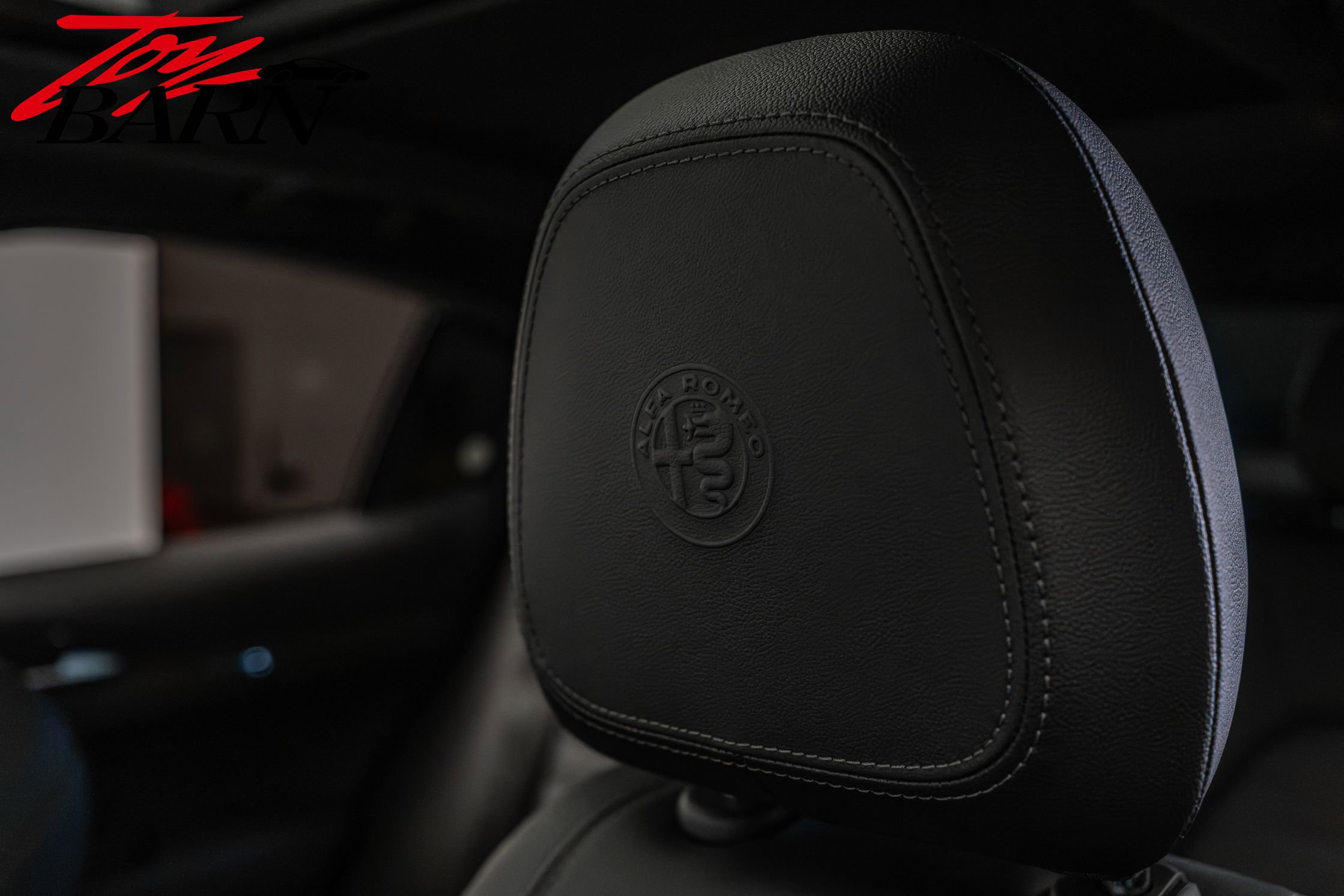 Used 2022 Alfa Romeo Stelvio Quadrifoglio image 26