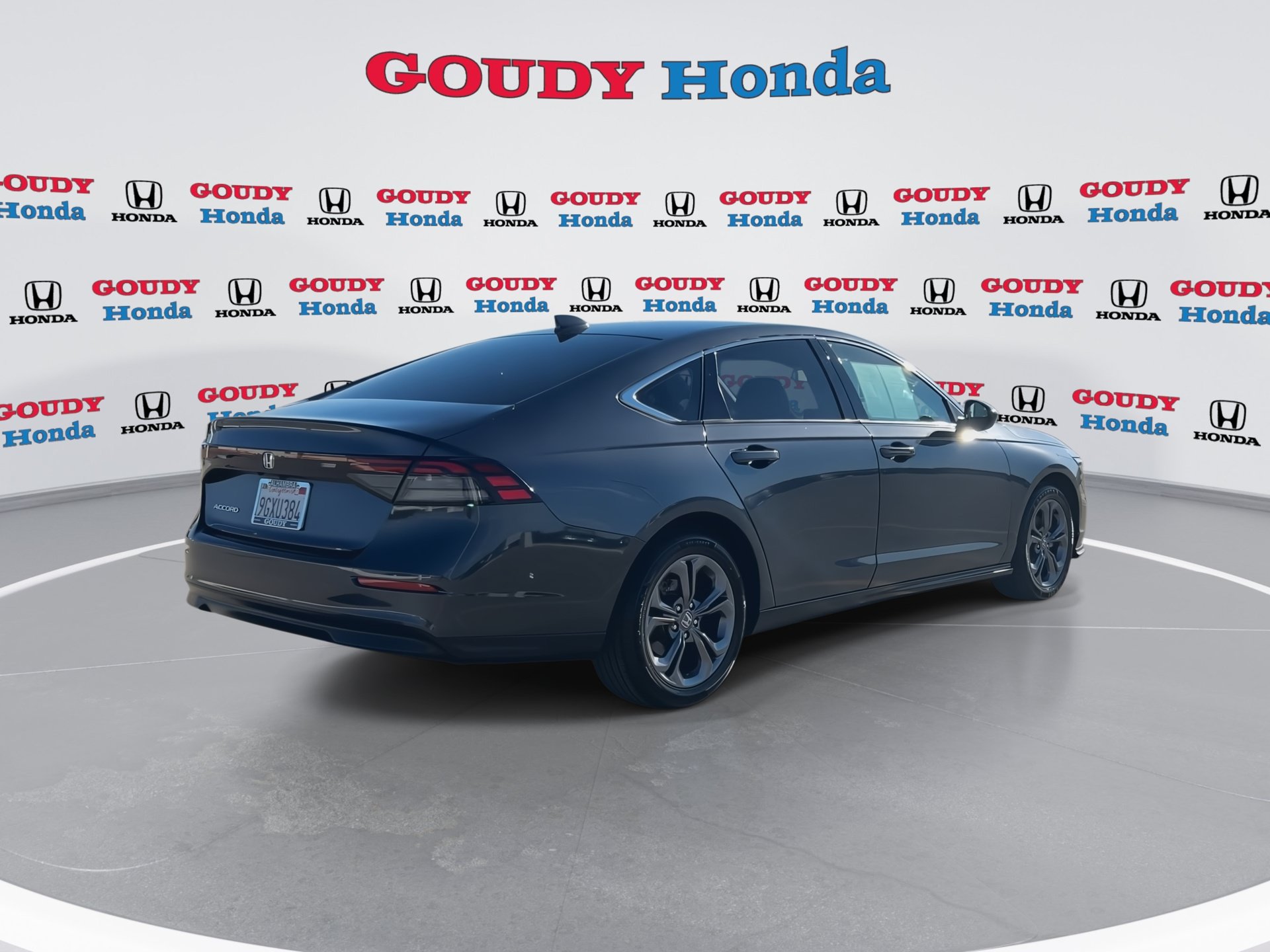 Used 2023 Honda Accord EX image 8