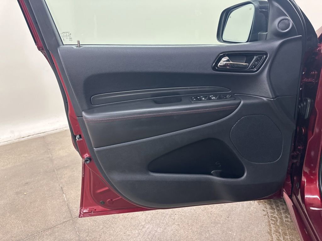 Used 2023 Dodge Durango GT image 33