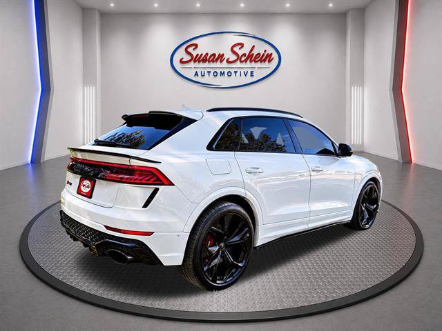 Used 2023 Audi RS Q8 AWD/4WD image 4