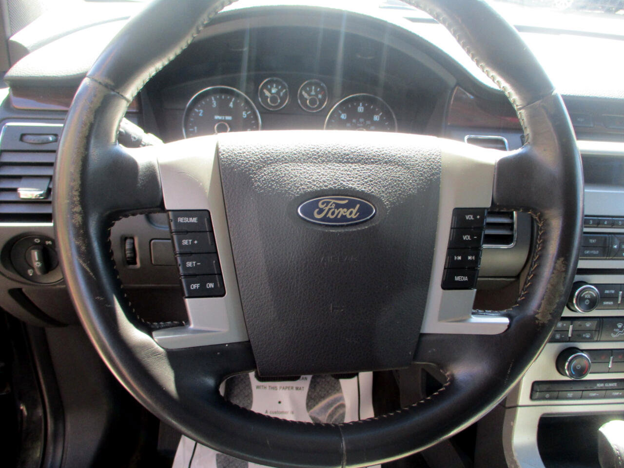 Used 2011 Ford Flex SEL image 14