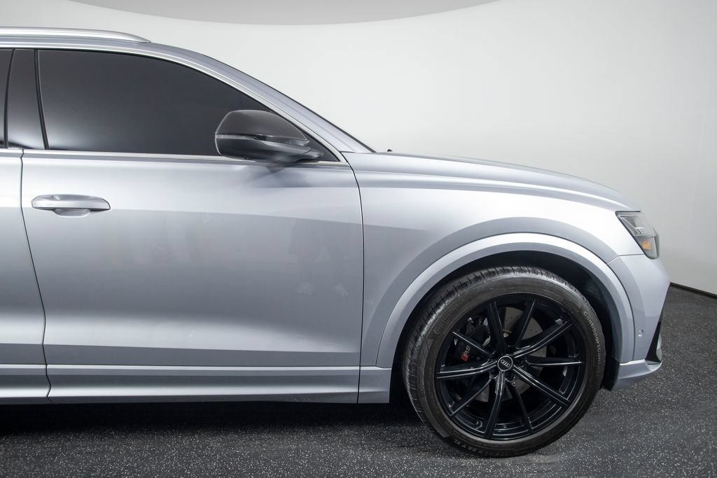 Used 2022 Audi RS Q8 AWD/4WD image 25