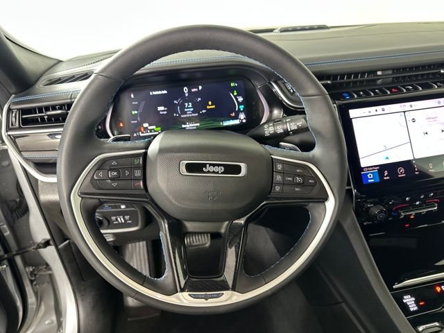 Used 2022 Jeep Grand Cherokee Trailhawk image 14