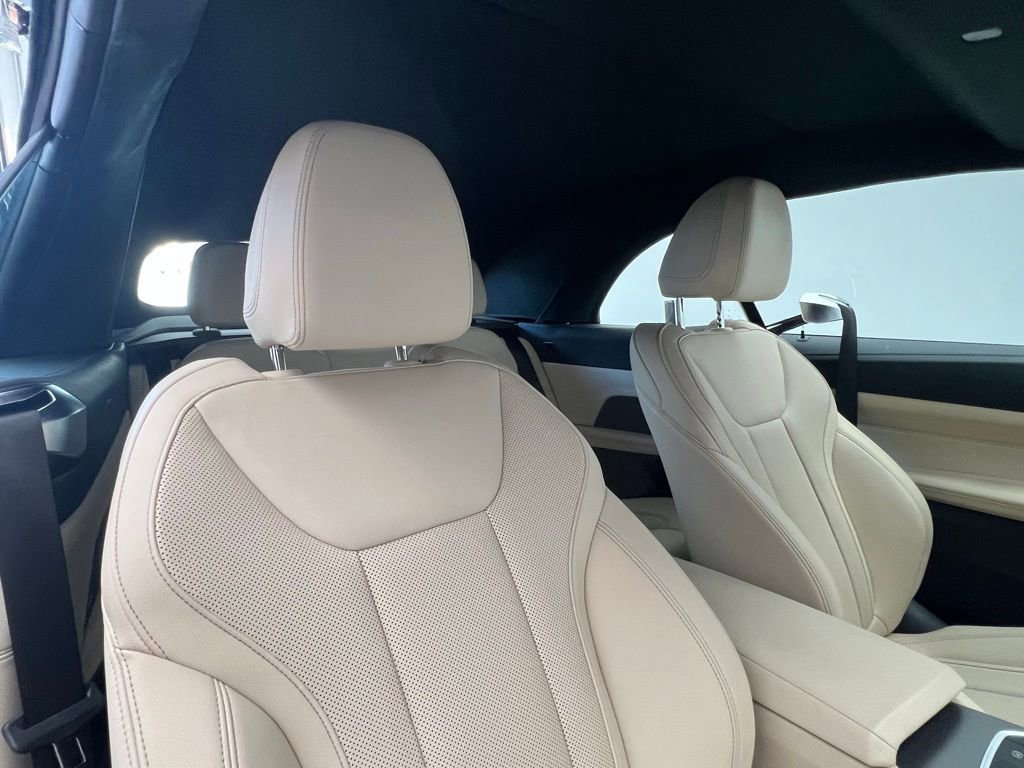 Certified 2025 BMW M440i Convertible RWD image 11