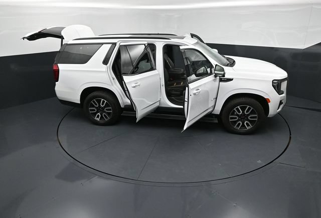 Used 2021 GMC Yukon AT4 w/ AT4 Premium Plus Package AWD/4WD image 27