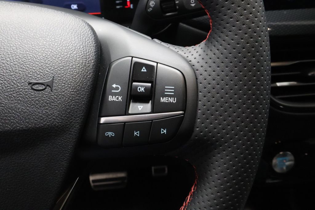 Certified 2023 Ford Escape ST-Line w/ Tech Pack #1 image 30