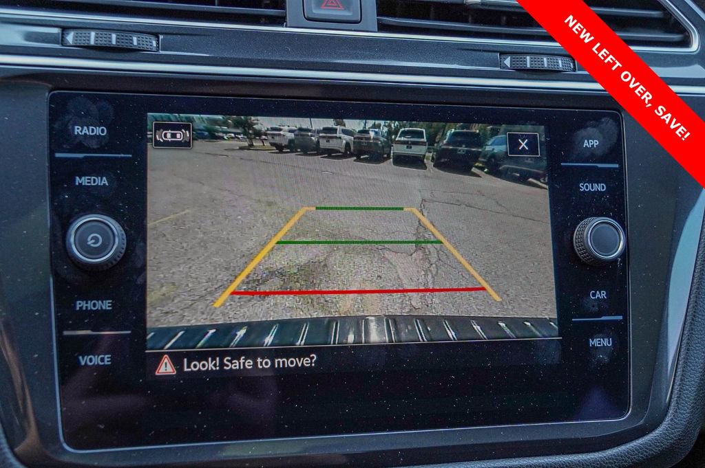 Used 2024 Volkswagen Tiguan SE R-Line image 16
