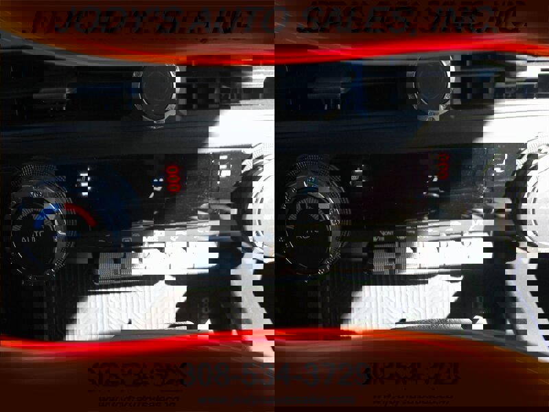 Used 2024 Toyota Tacoma TRD Off-Road image 20