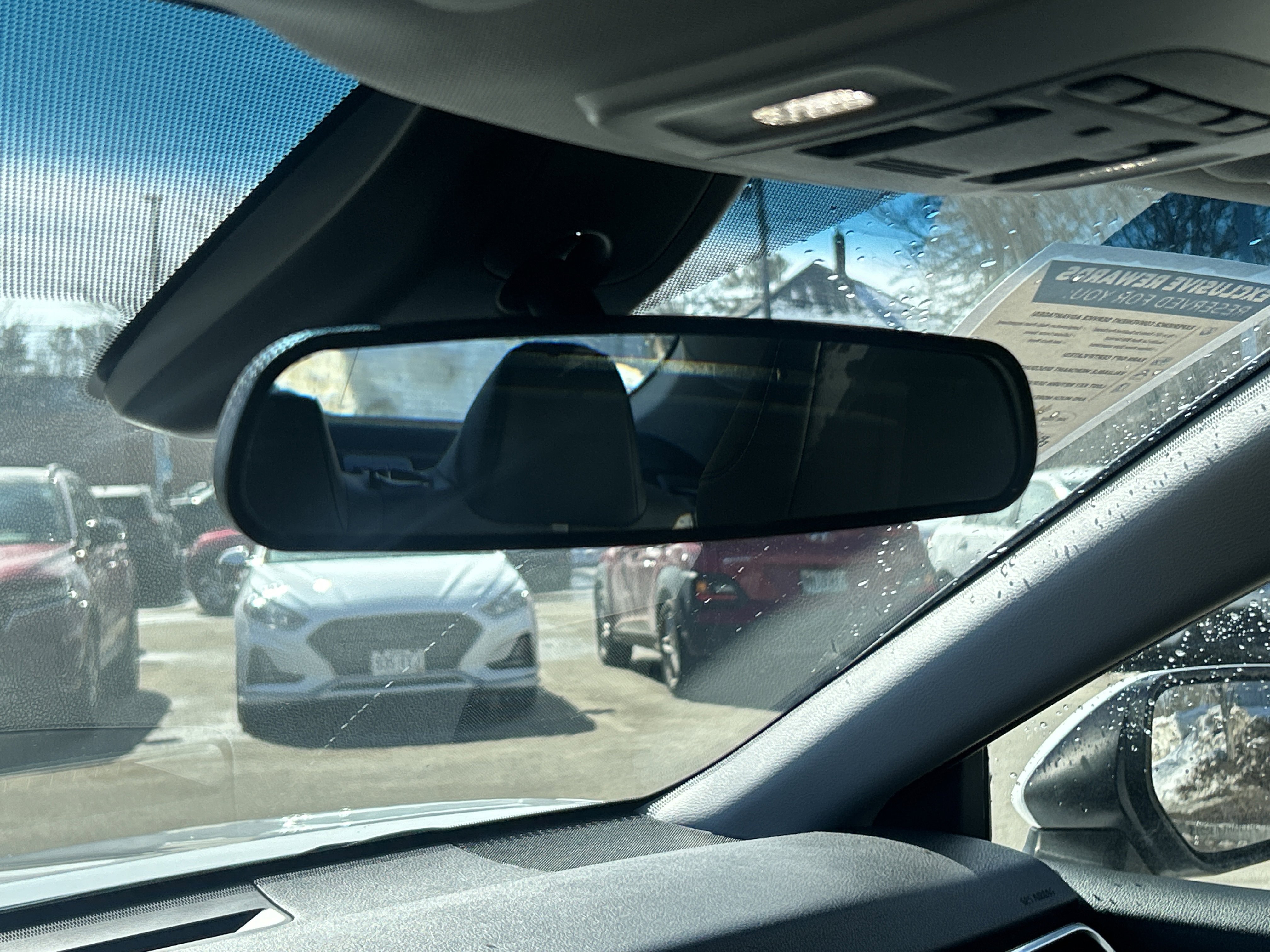 Used 2018 Toyota Camry SE w/ Moonroof Package image 28