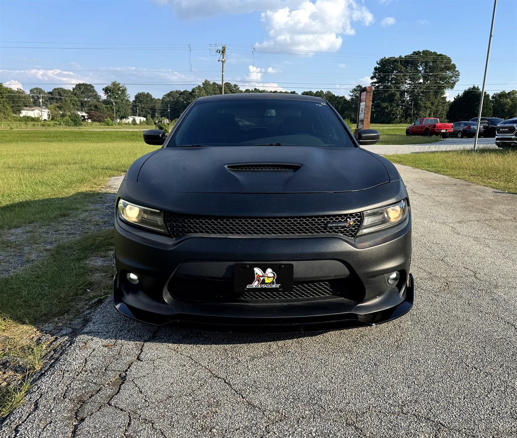 Used 2017 Dodge Charger R/T Scat Pack w/ Dynamics Package RWD image 1