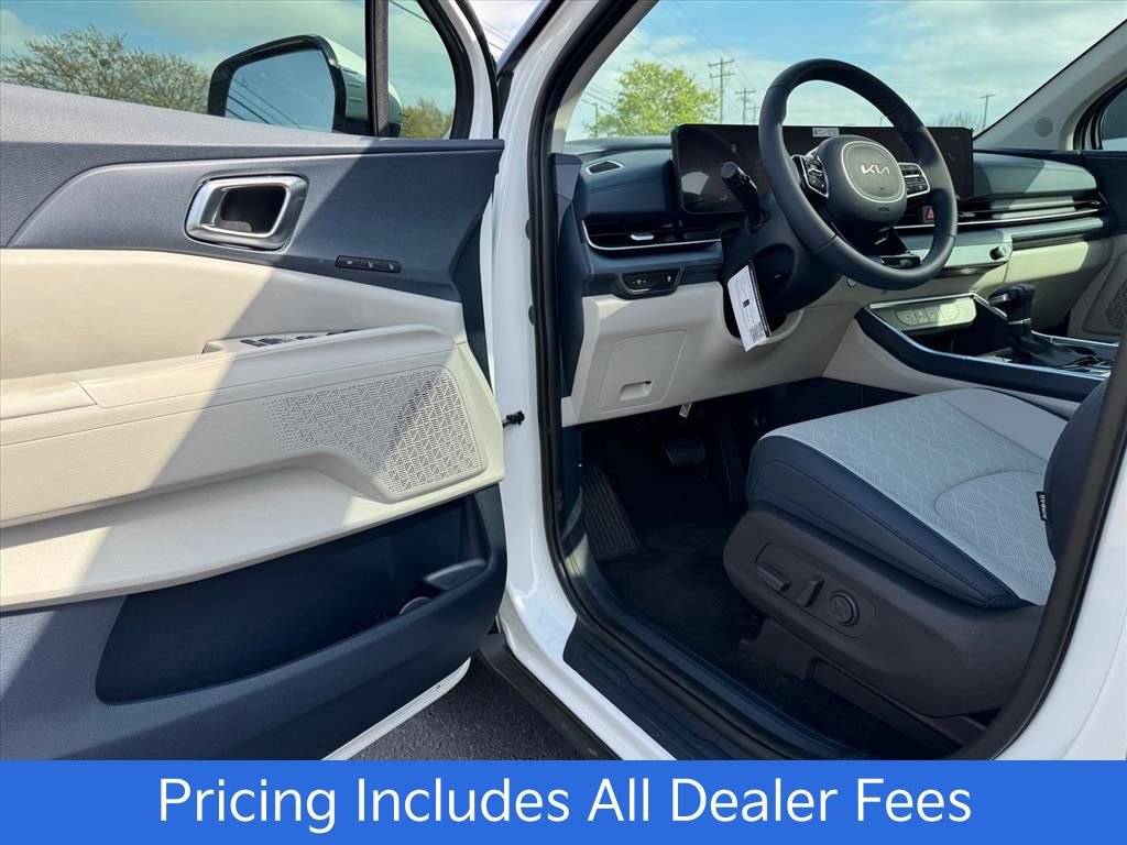 New 2026 Kia Carnival SX FWD image 12