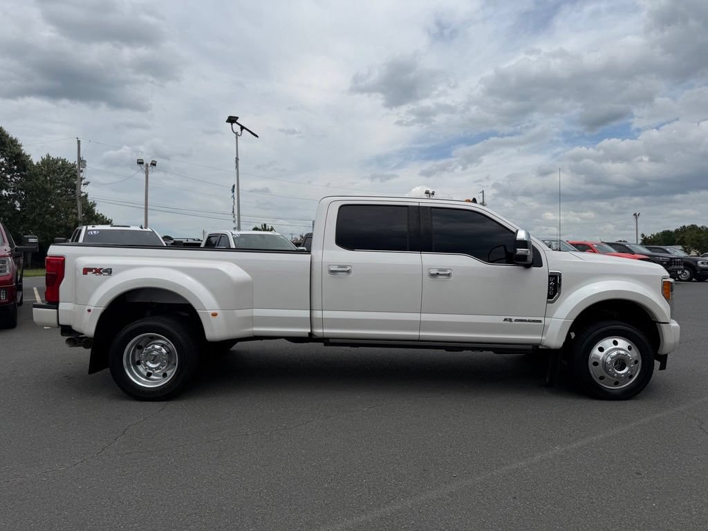 Used 2019 Ford F450 Platinum w/ Platinum Ultimate Package AWD/4WD image 2