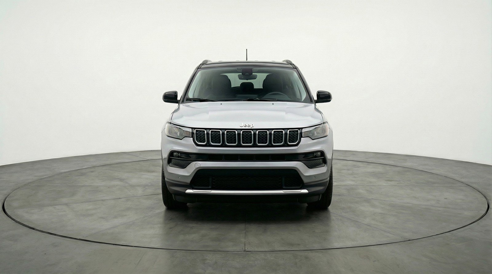 Used 2025 Jeep Compass Limited image 2