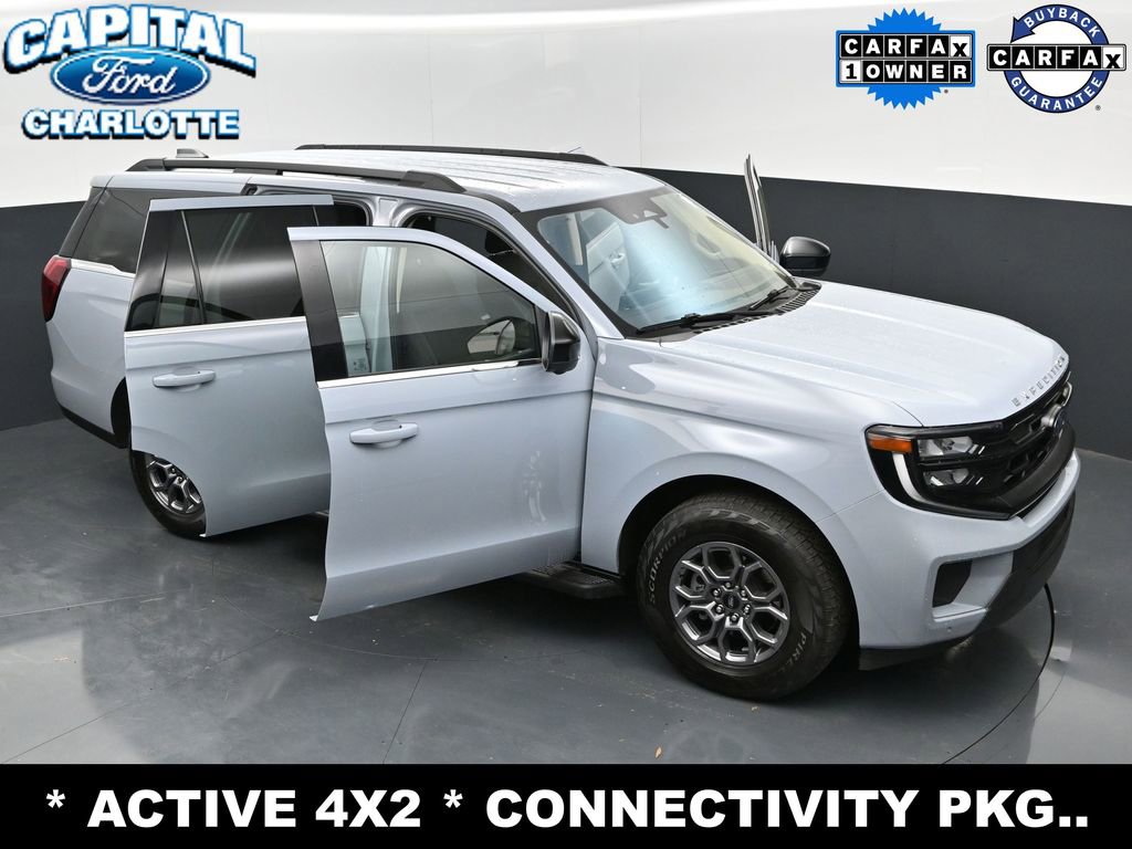 Used 2025 Ford Expedition Active image 36
