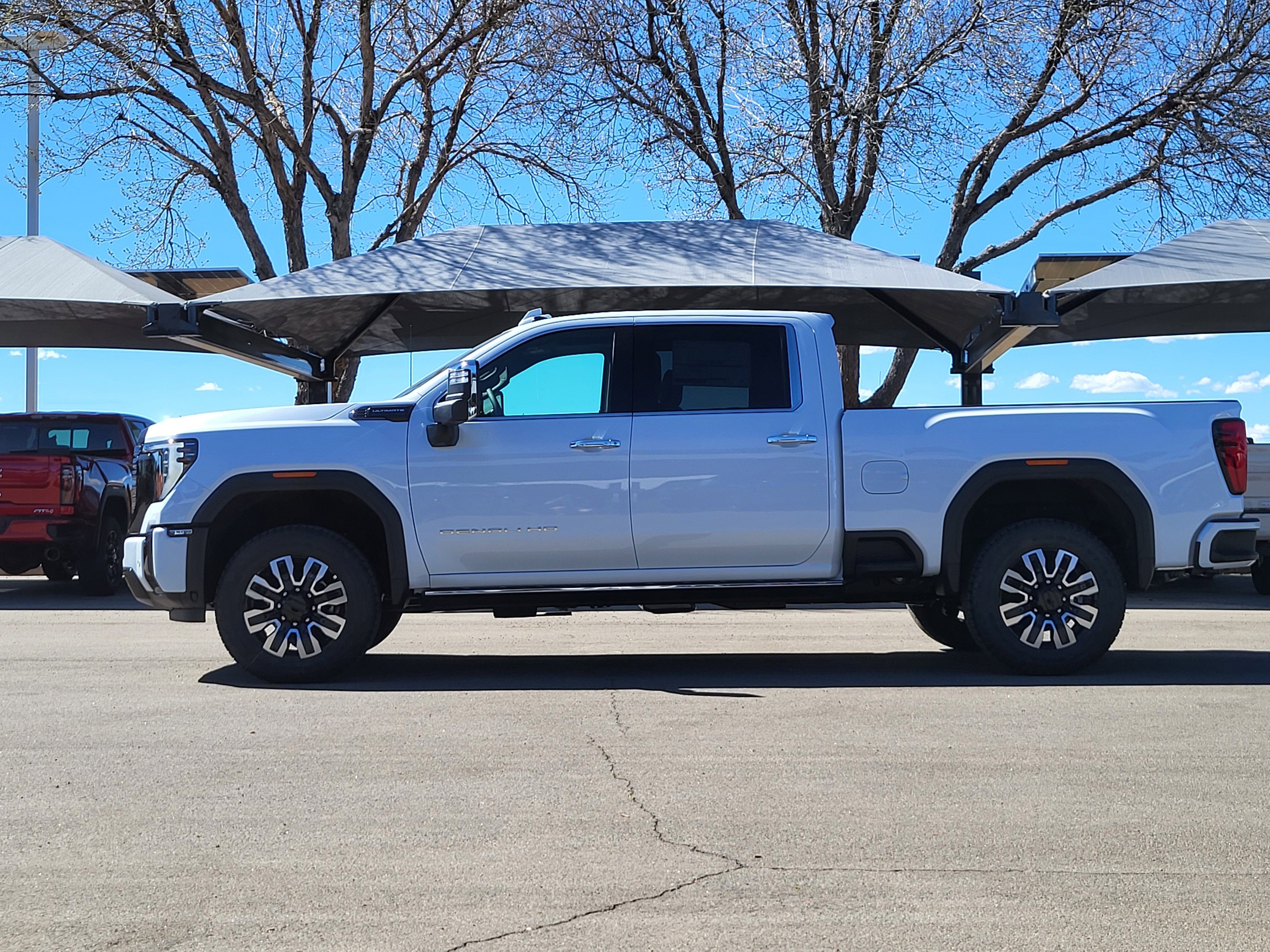 New 2026 GMC Sierra 2500 Denali Ultimate image 4