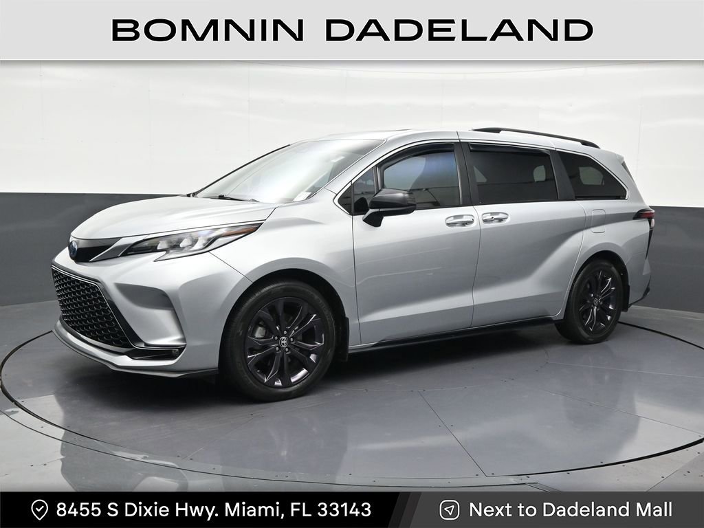 Used 2024 Toyota Sienna XSE w/ XSE Plus Package