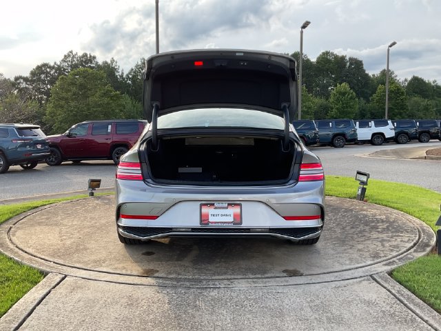 Used 2025 Genesis G80 2.5T Advanced AWD/4WD image 29