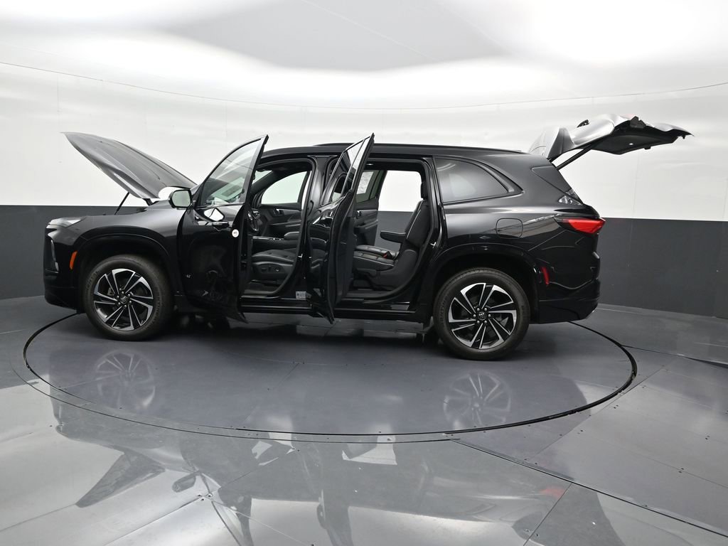 Used 2025 Buick Enclave Sport Touring w/ Power Package image 36