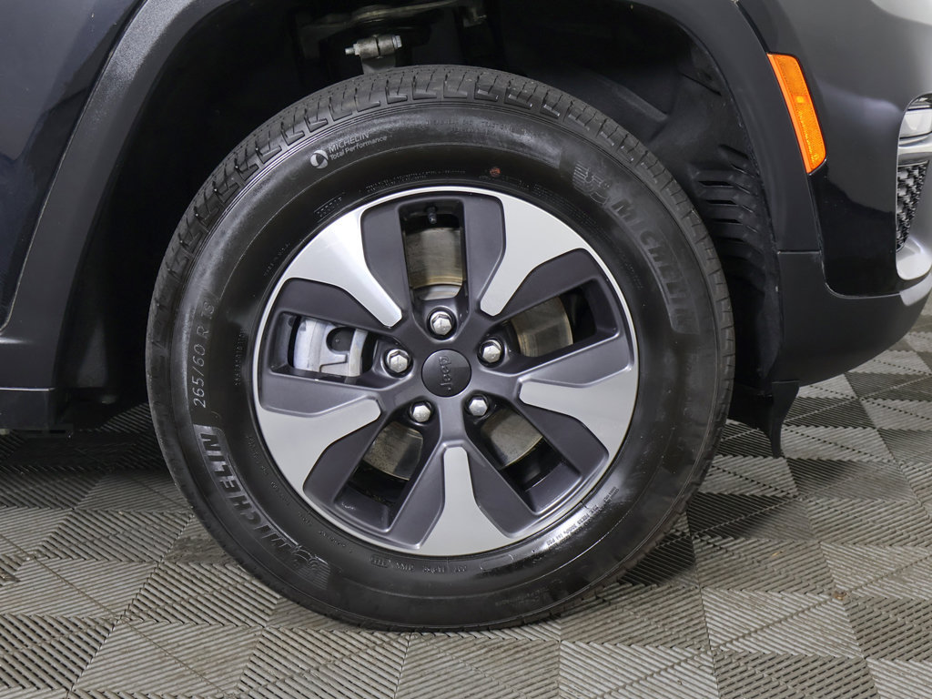 Used 2023 Jeep Grand Cherokee 4WD 4xe image 26