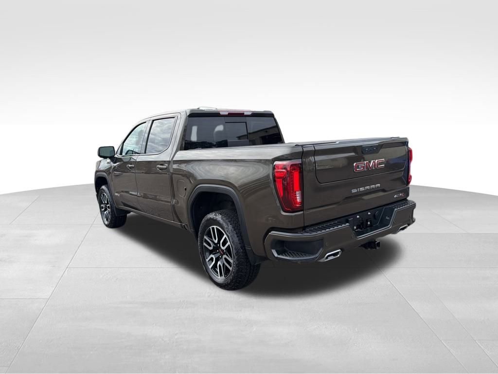 Used 2023 GMC Sierra 1500 AT4 w/ AT4 Preferred Package image 3