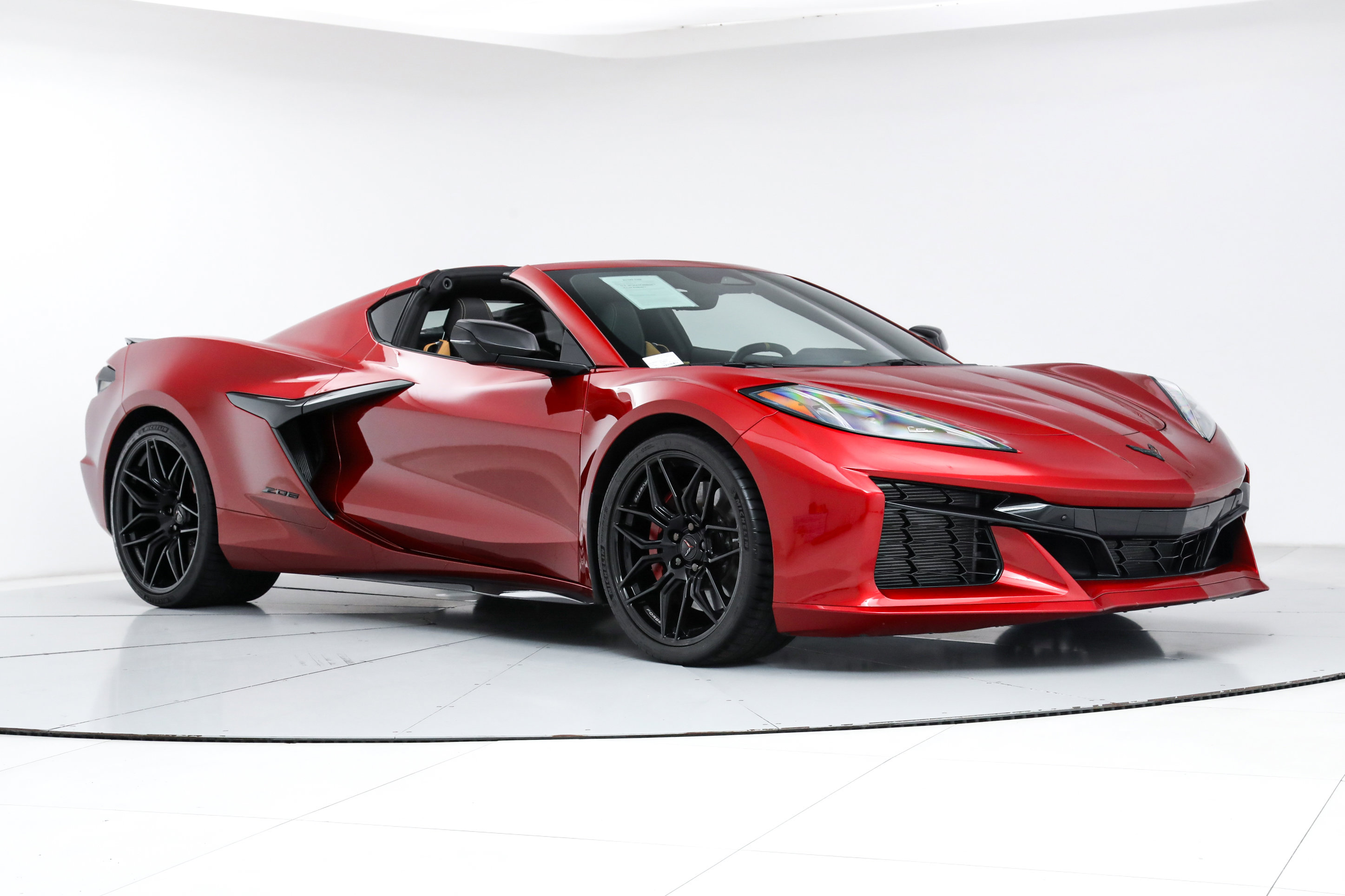 Used 2025 Chevrolet Corvette Z06 w/ Stealth Interior Trim Package image 9