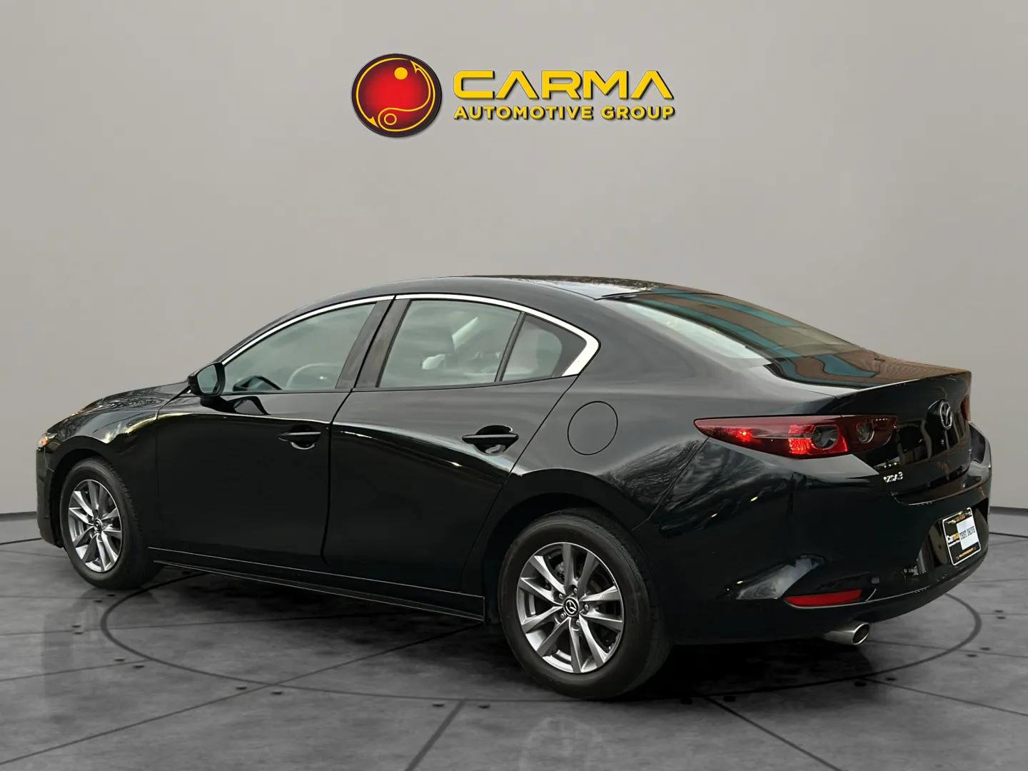 Used 2021 MAZDA MAZDA3 s image 4