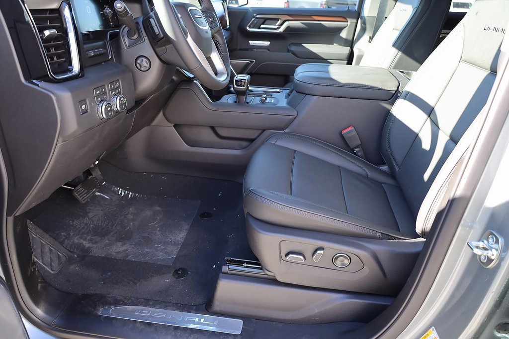 New 2026 GMC Sierra 1500 Denali w/ Technology Package image 11
