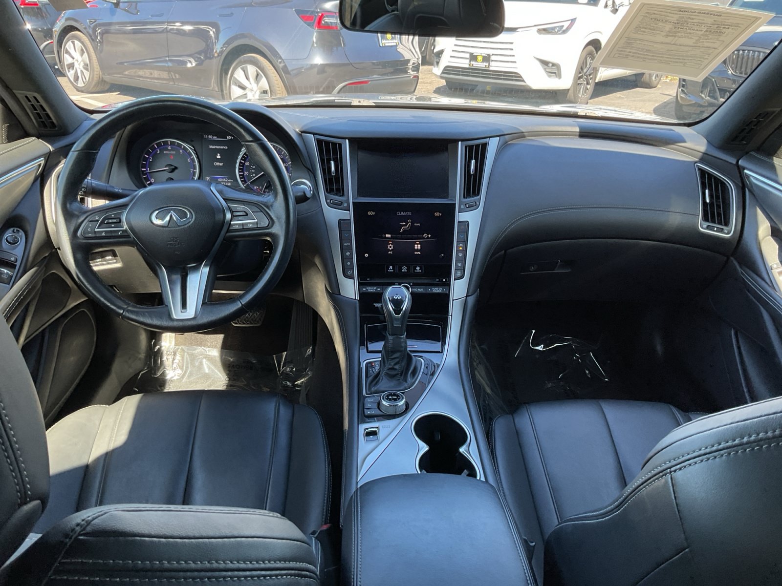 Used 2017 INFINITI Q60 2.0t w/ Moonroof Package RWD image 17