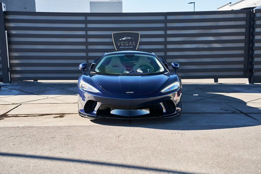 Used 2022 McLaren GT image 15