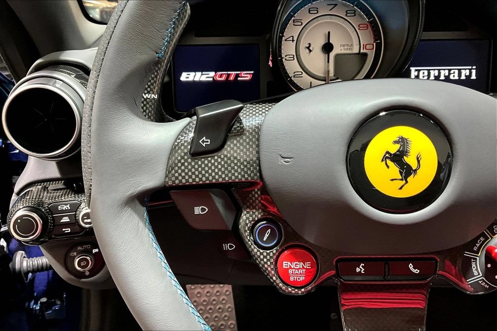Used 2023 Ferrari 812 GTS RWD image 11